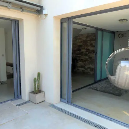 Villa St Sauveur Βίλα Brando